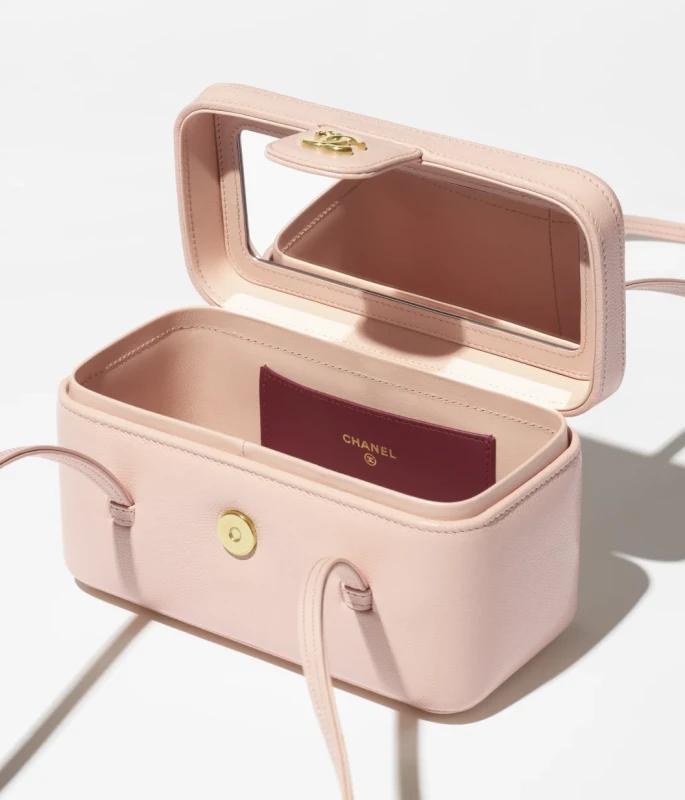 Chanel Long Vanity with Leather Strap Light Pink AP5067-B23204-U6543 3