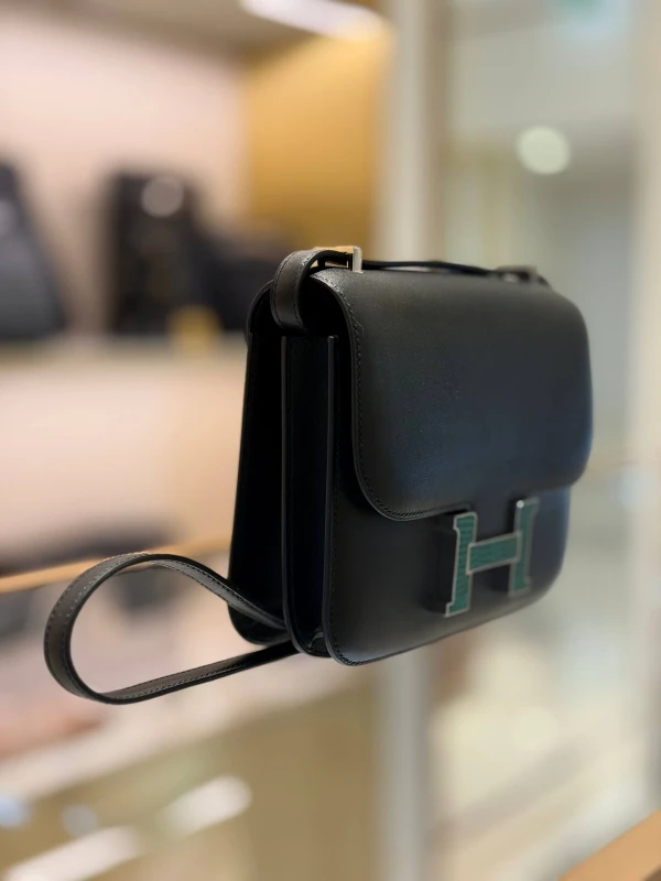 Hermès Constance mini miroir marquete veau tadelakt/noir H083906CK 4