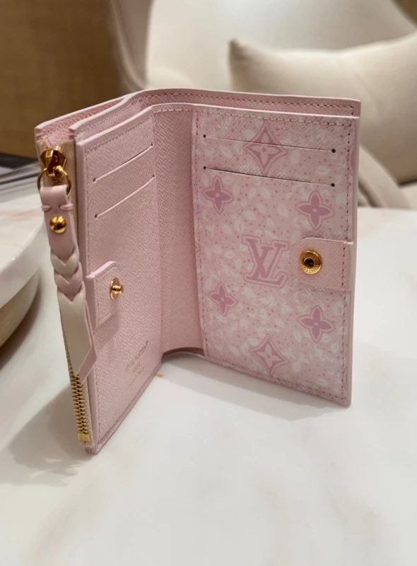Louis Vuitton Lisa Wallet N40921 7