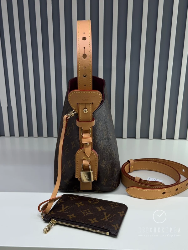 Louis Vuitton All In BB М12925 2