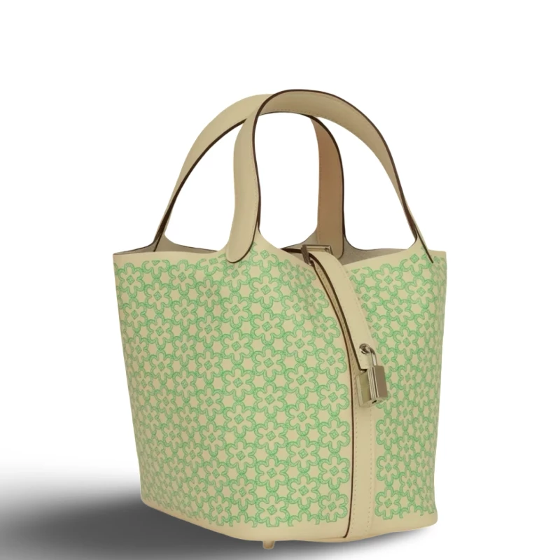 Hermès PICOTIN 18 VEAU SWIFT NATA "LUCKY DAISY" PHW P18LUCKY