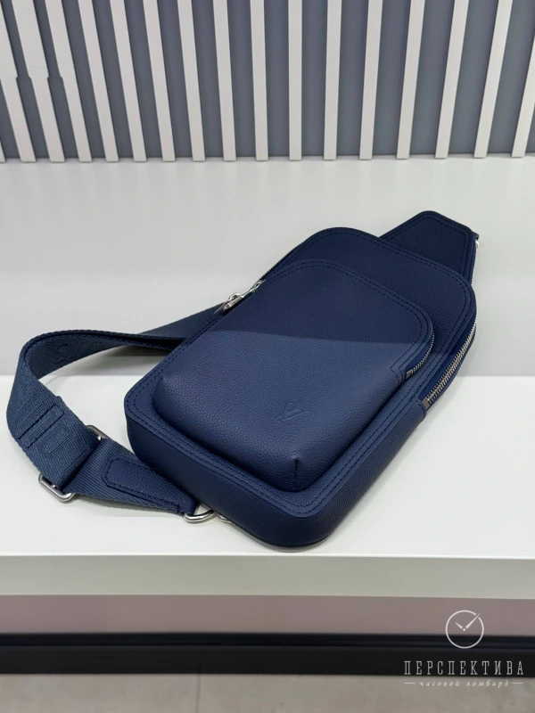 Louis Vuitton Avenue Slingbag PM Navy М15269 7