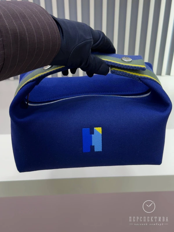 Hermès Bride-a-Brac H Pavillon case, small model Marine H104346M 04 5