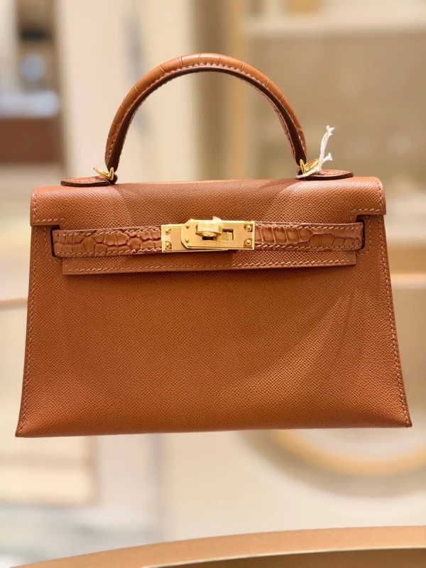Hermès KELLY MINI TOUCH 20 ALLIGATOR MATTE  / VEAU MADAME GOLD GHW K20TOUCH 2