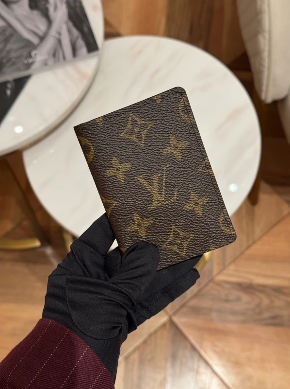 Louis Vuitton Pocket Organiser M60502 6