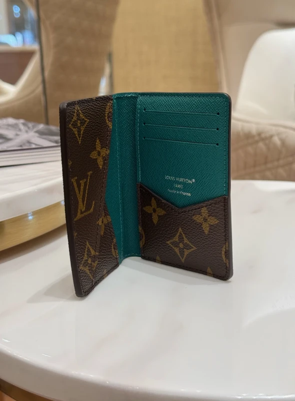 Louis Vuitton Pocket Organizer M12829 3