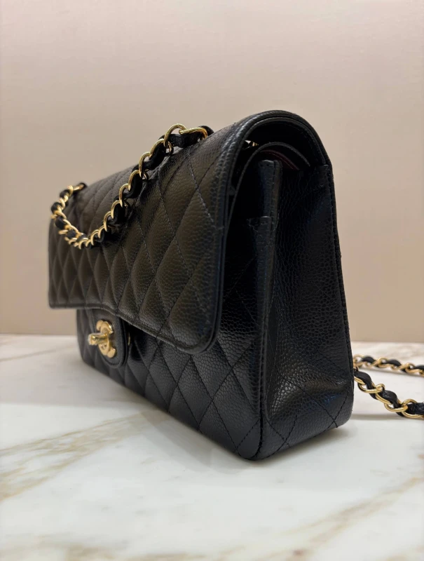 Chanel Medium Classic 11.12 Handbag A01112Y01864C3906 4