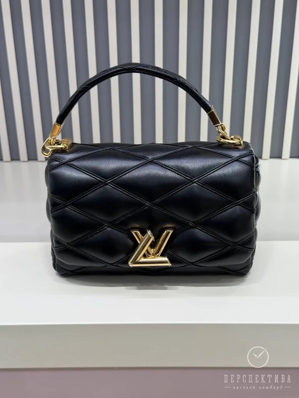 Louis Vuitton GO-14 PM M12004 2