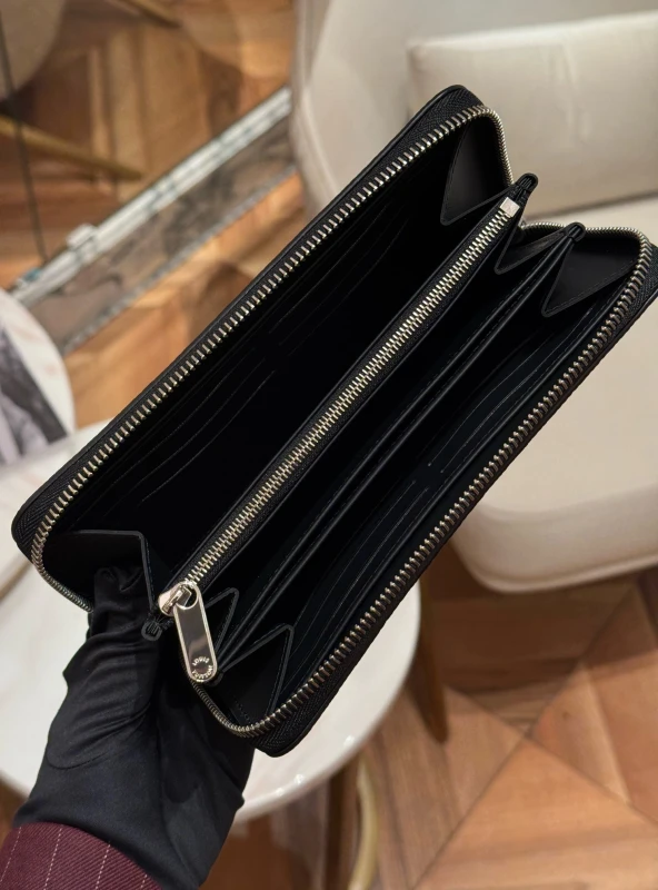Louis Vuitton Zippy Wallet M61867 7