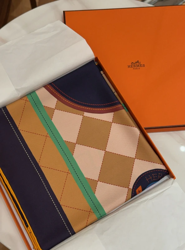 Hermès Les Chevaux Dechaines scarf 90 scarf 6
