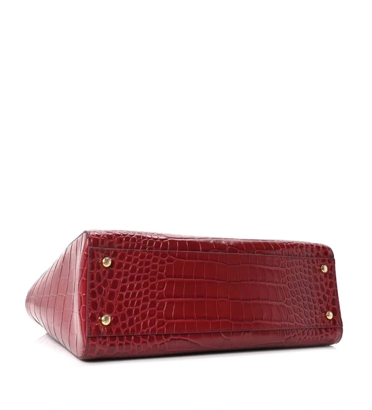 Chanel CROCODILE EMBOSSED CALFSKIN DARK BURGUNDY Small shopping bag 3