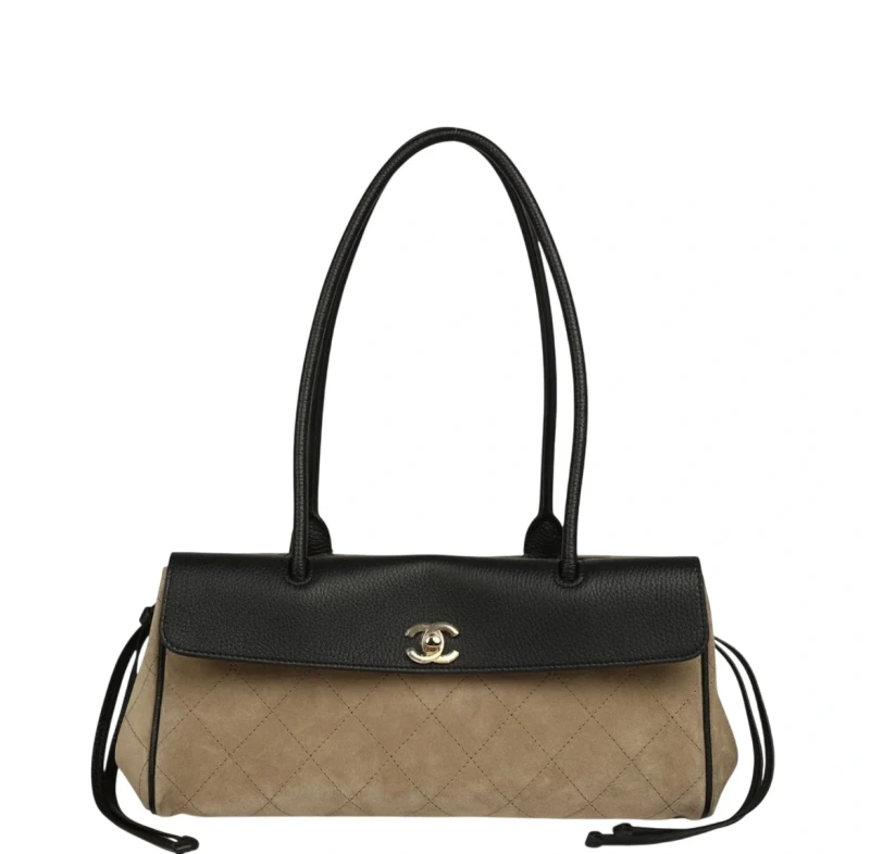 Chanel Small Urban Essential East-West Shopping Tote Small Shopping Bag 2
