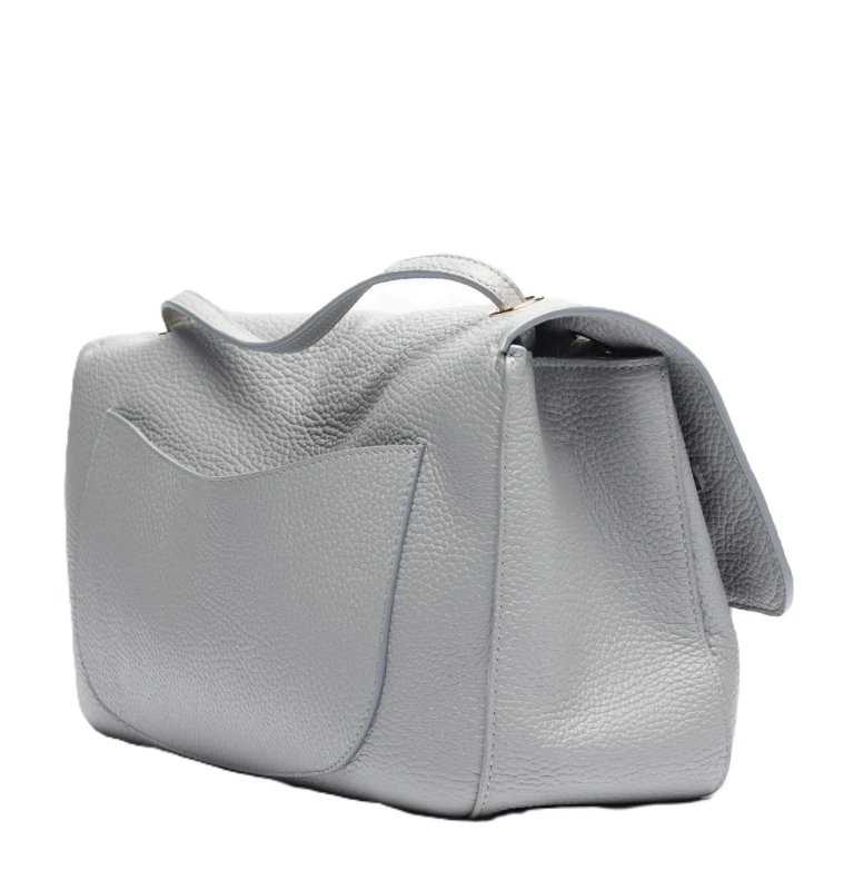 Chanel Maxi Flap bag AS6231-B24332-UA206 5