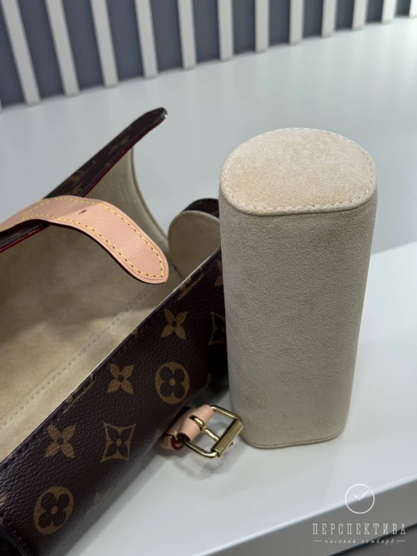 Louis Vuitton Футляр для трех часов M47530 3
