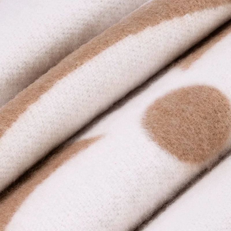 Louis Vuitton LV Medallion Scarf M79213 2