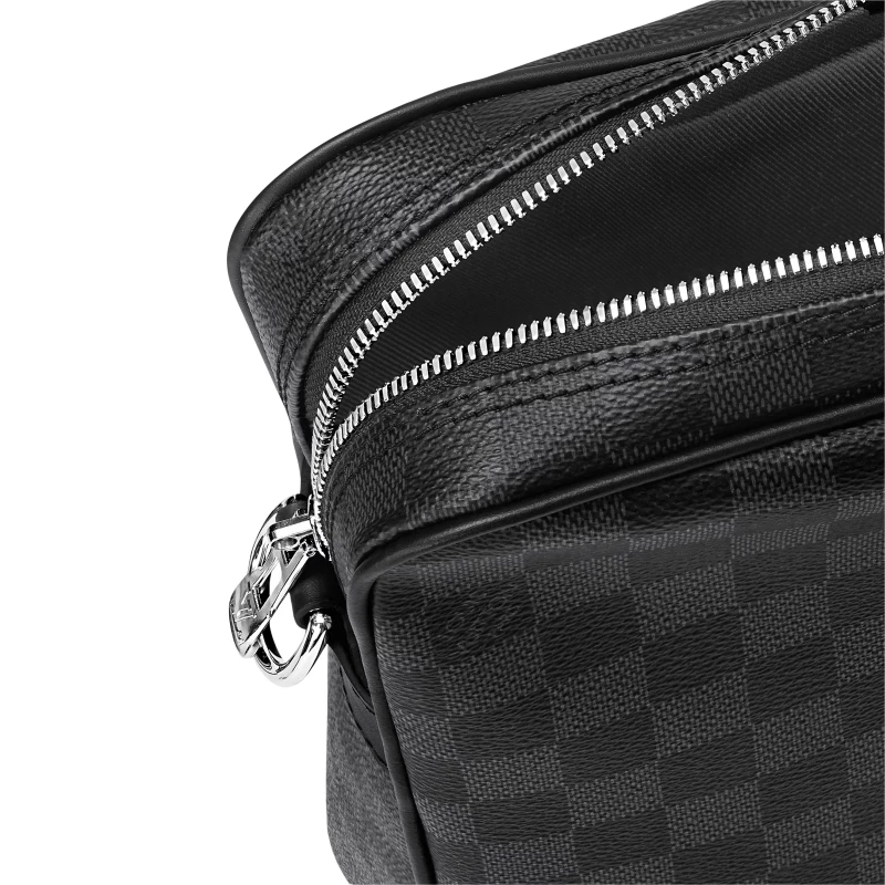 Louis Vuitton Портфель Voyage PM N40445 5