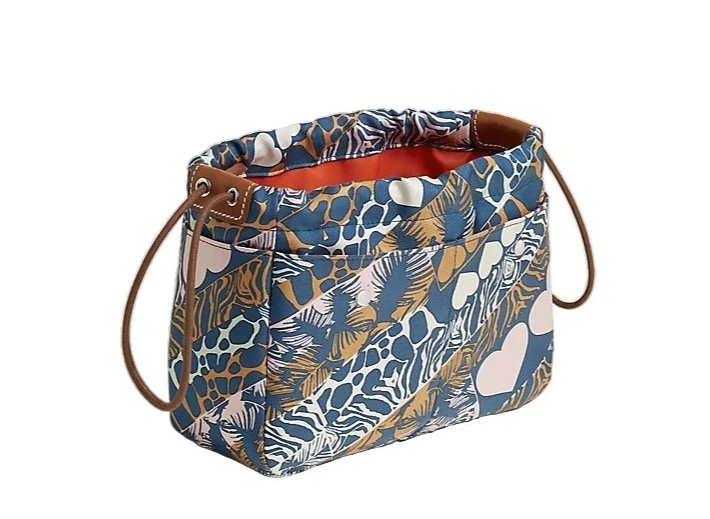 Handbag pouch