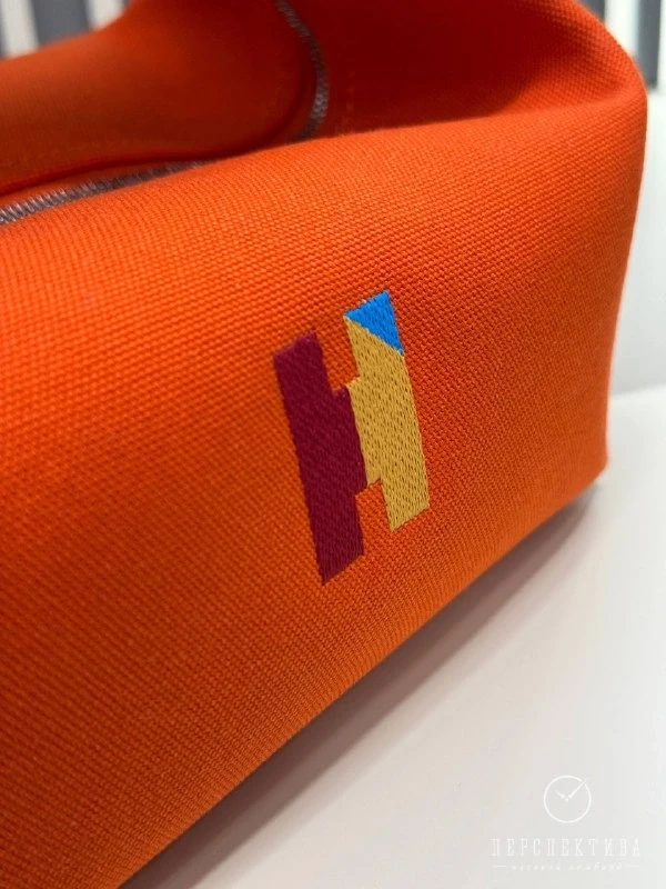 Hermès TROUSSE BRIDE A BRAC H PAVILLON PM 104346M 02 6