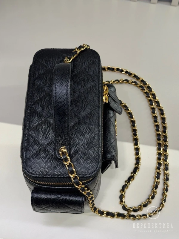 Chanel Vanity Clutch With Gold Chain Pockets Black ap3017b1364994305 2