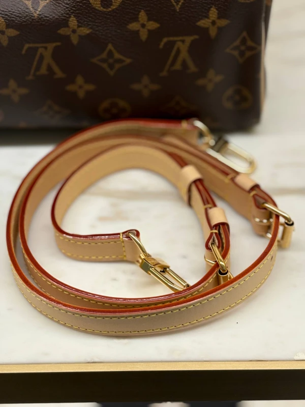 Louis Vuitton Speedy Bandoulière 35 M46981 5