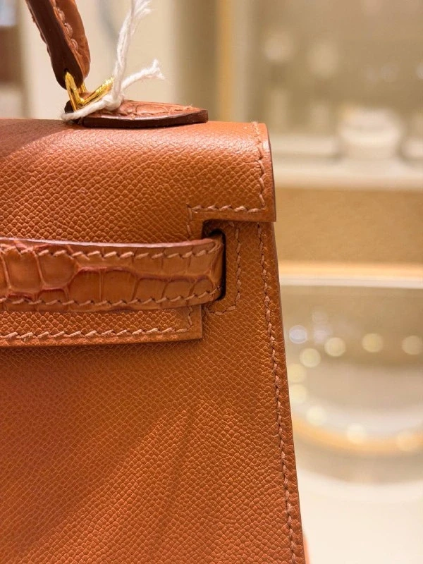 Hermès KELLY MINI TOUCH 20 ALLIGATOR MATTE  / VEAU MADAME GOLD GHW K20TOUCH 8