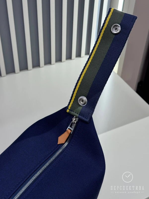 Hermès Bride-a-Brac H Pavillon case, small model Marine H104346M 04 6