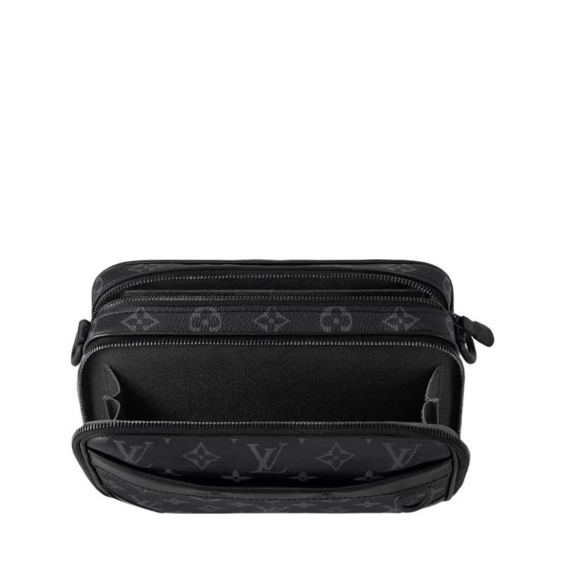 Louis Vuitton Alpha Messenger M46955 3