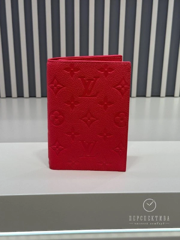 Louis Vuitton Passport Cover M27677 9