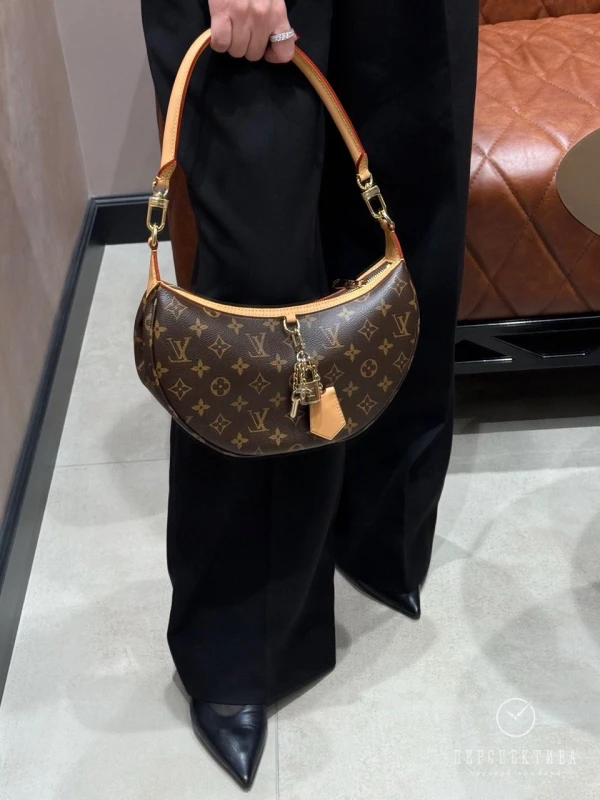 Louis Vuitton Looping M12939 5