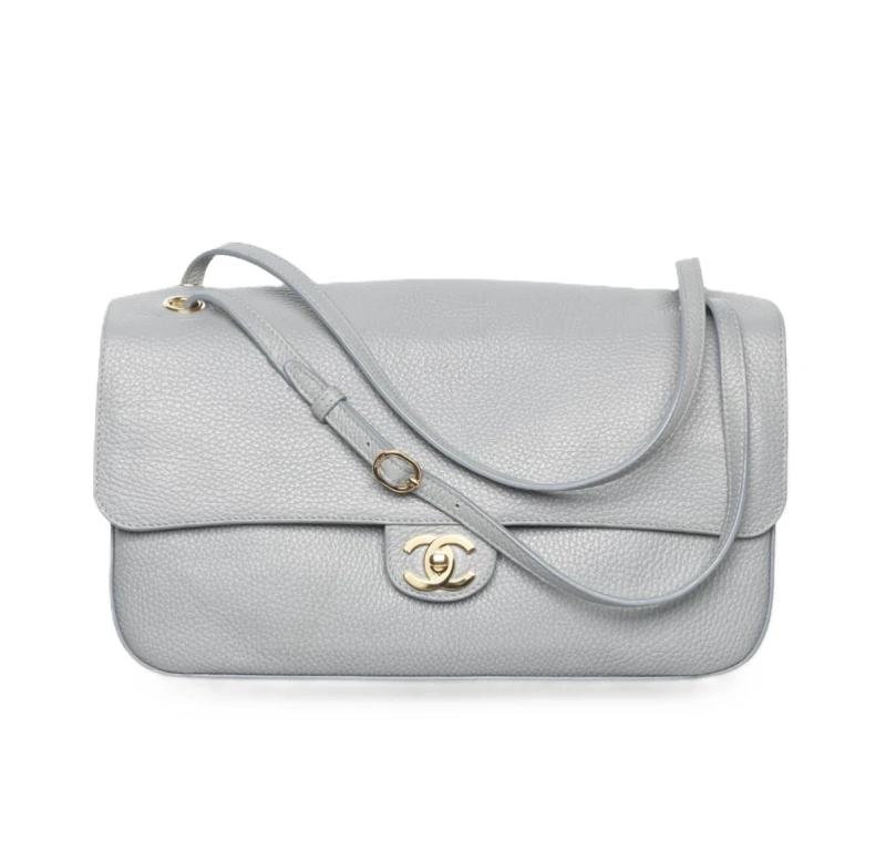 Maxi Flap bag