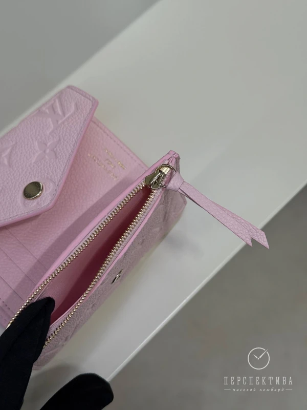 Louis Vuitton Victorine Wallet M26895 3