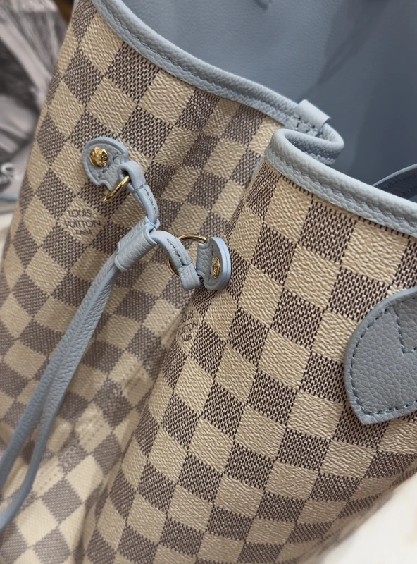 Louis Vuitton Neverfull Inside Out MM N40946 7