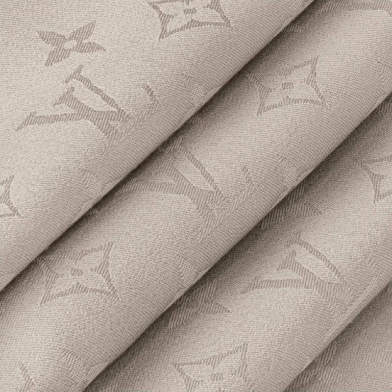 Louis Vuitton Monogram Classic Shawl M96983 3