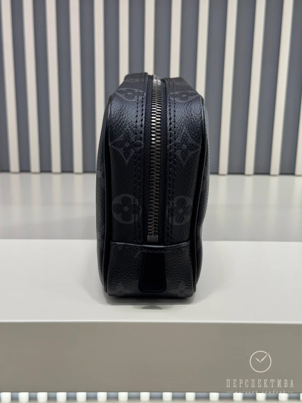 Louis Vuitton Monogram Eclipse. M46578 9