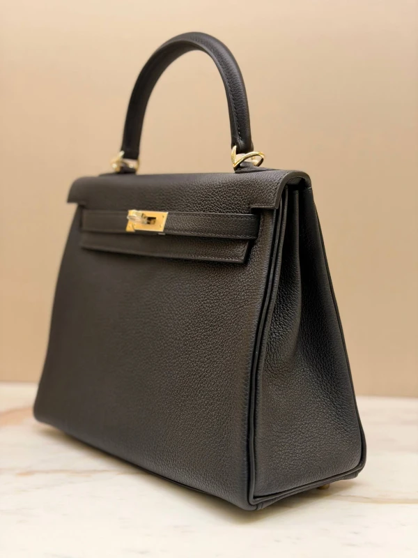 Hermès KELLY RETOURNE 25 VEAU TOGO NOIR PHW K25TN 3