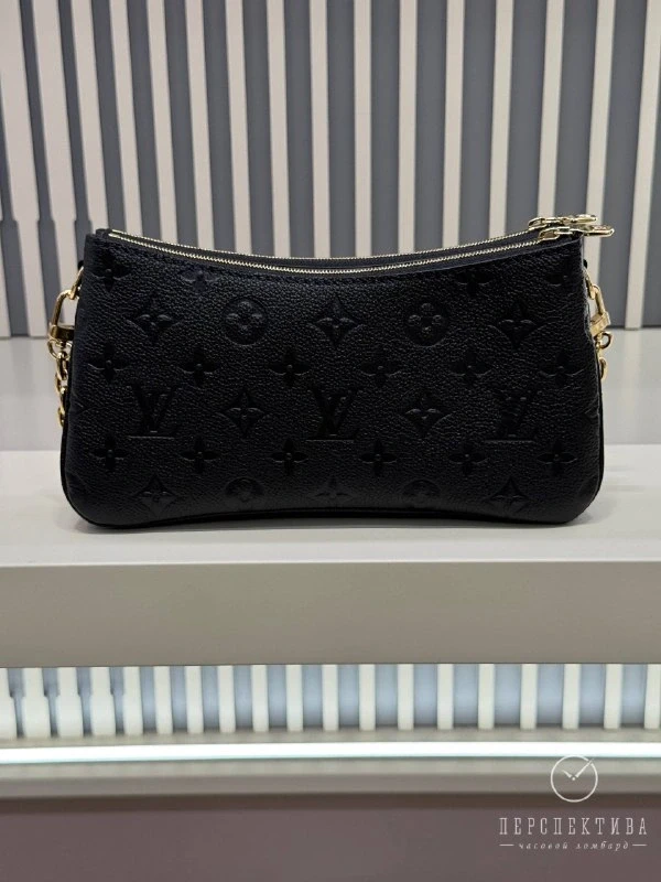 Louis Vuitton Pochette Liv M83301 9