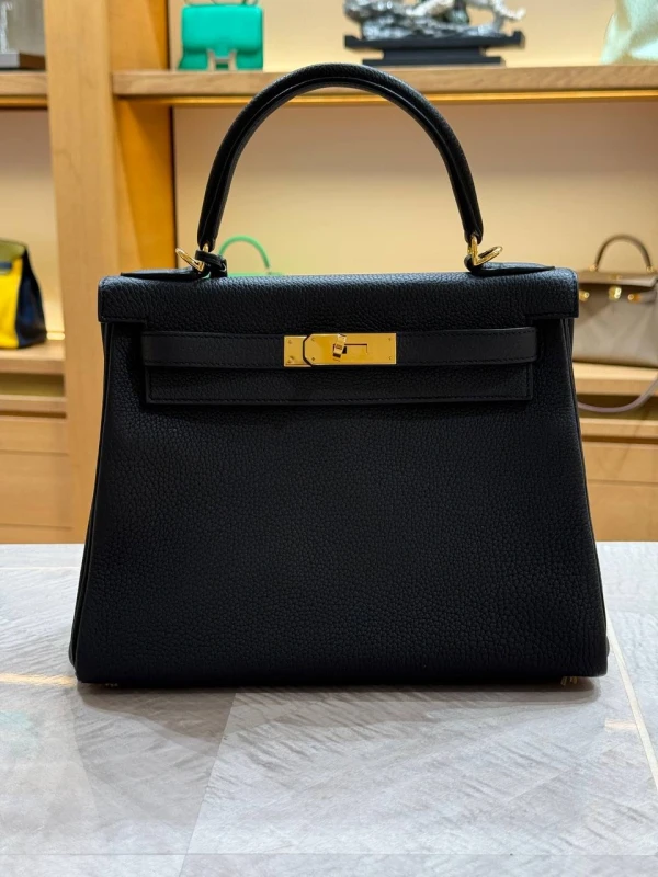 Hermès KELLY RETOURNE 28 VEAU TOGO NOIR GHW K28TN 2