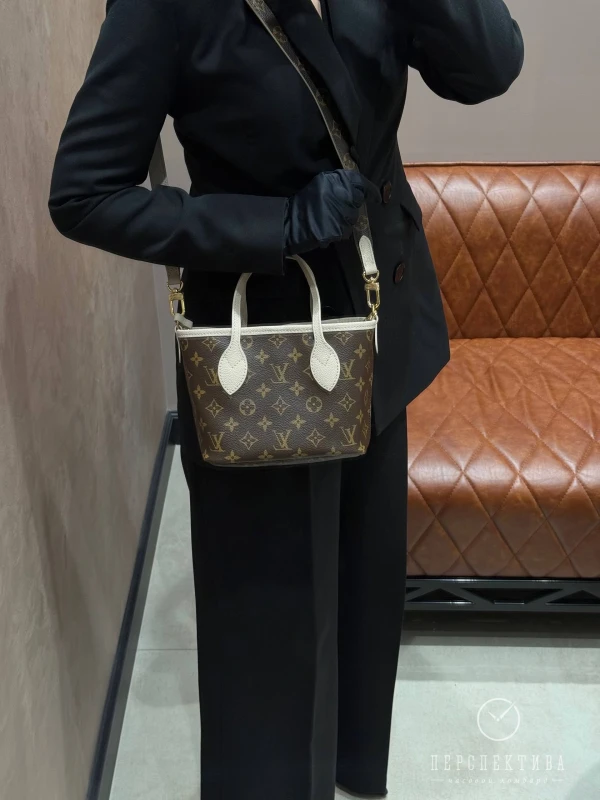 Louis Vuitton Neverfull Bandoulière Inside Out BB M25657 2