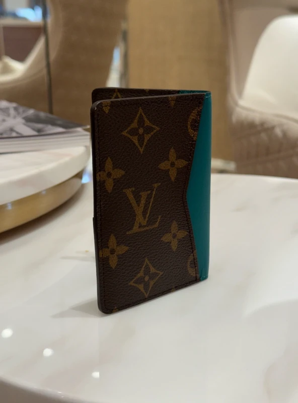 Louis Vuitton Pocket Organizer M12829 4