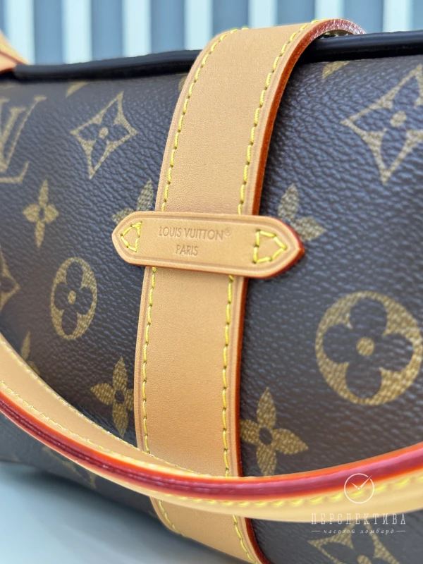 Louis Vuitton Pochette Mia M26191 6