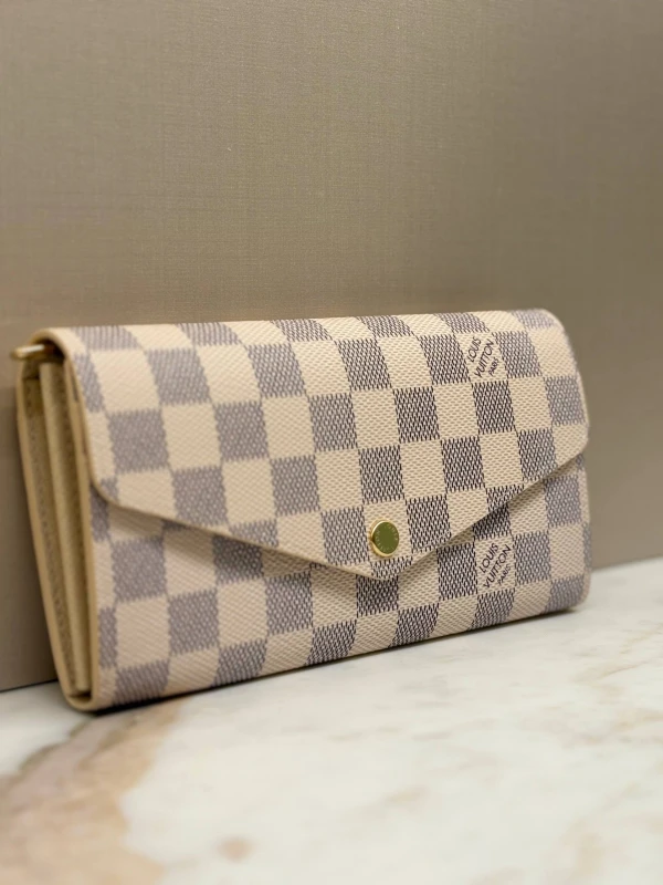 Louis Vuitton Sarah Wallet N63208 3