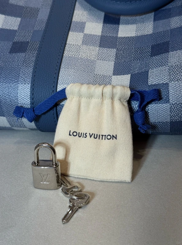Louis Vuitton Keepall Bandoulière 50 M28842 7