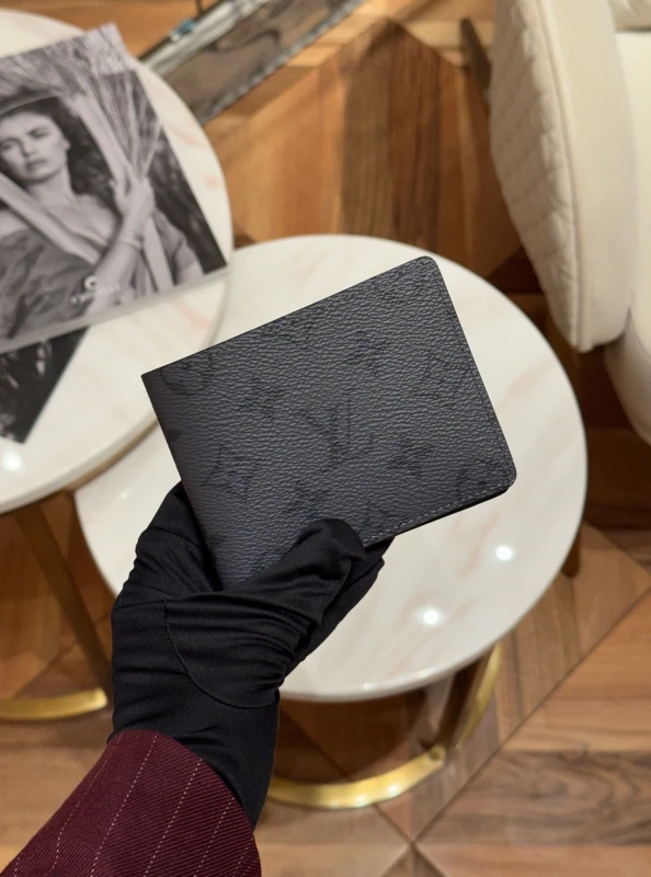Louis Vuitton Slender Wallet M80906 6