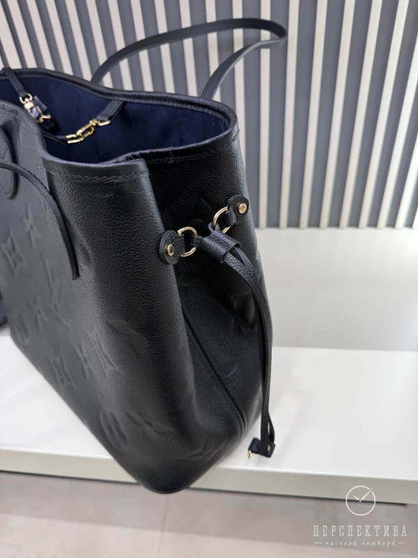Louis Vuitton Neverfull MM Tote Bag M45685 6