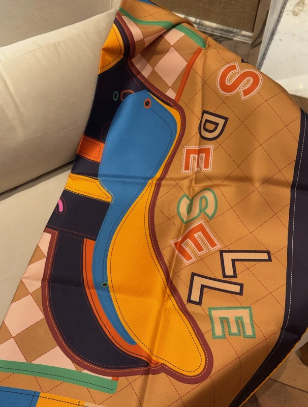 Hermès Les Chevaux Dechaines scarf 90 scarf 7