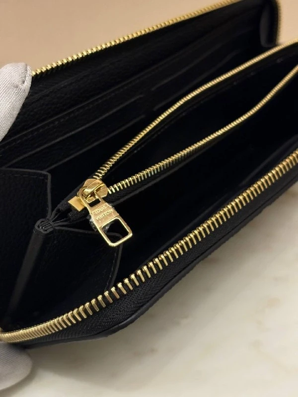 Louis Vuitton Clemence M60171 7