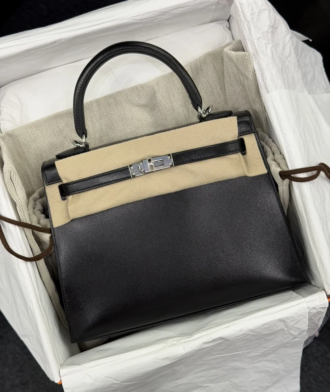 Hermès KELLY SELLIER 25 BOX CALF NOIR PHW K25BN 6