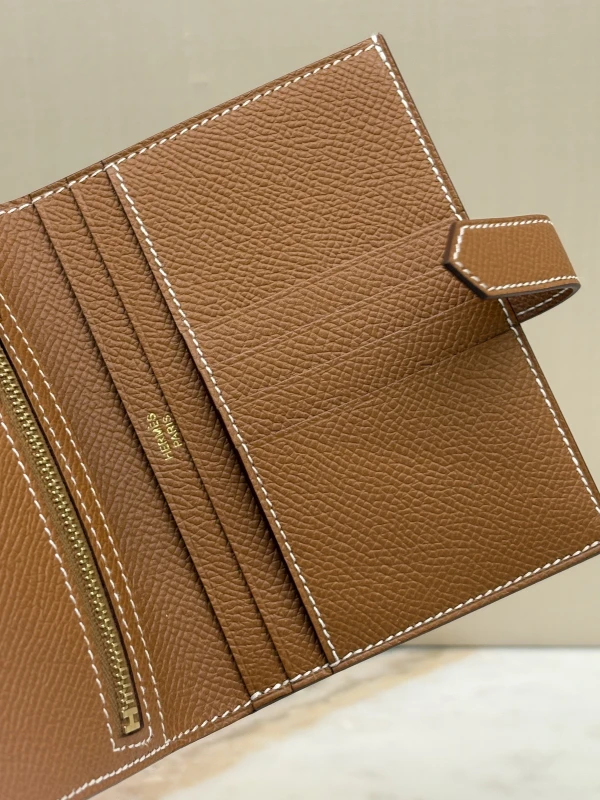 Hermès Bearn Compact wallet Gold H039790CC37 6