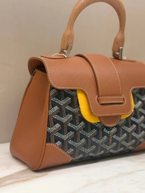 GOYARD Saïgon Souple Mini Bag SAIGONMINTY01CL03P 4