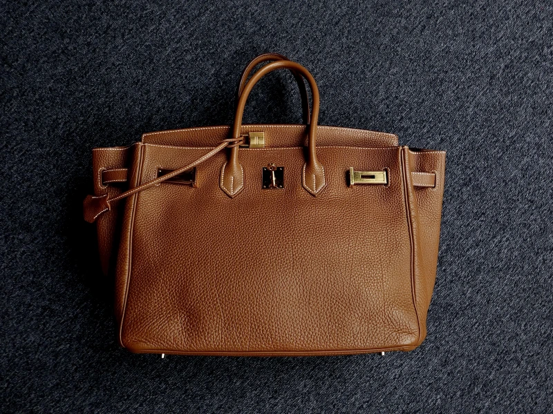 Hermès BIRKIN RETOURNE 35 TAURILLON CLEMENCE GOLD GHW B35CG 2